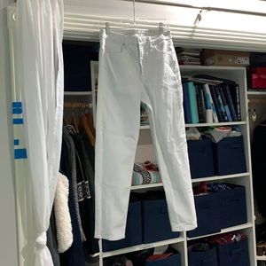 NWT AE White Mom Jean.